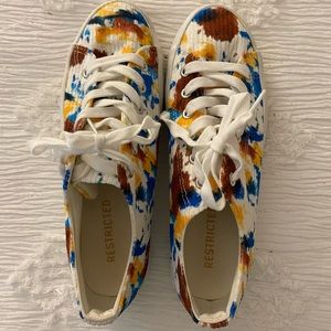 Platform colorful shoes